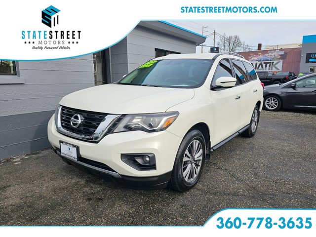 2018 Nissan Pathfinder SV 4WD photo