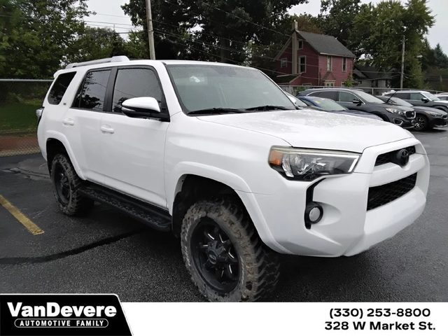2015 Toyota 4Runner SR5 Premium 4WD photo