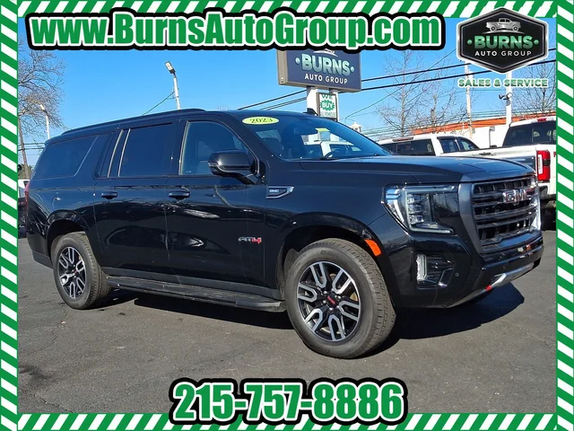 2023 GMC Yukon XL AT4 4WD photo