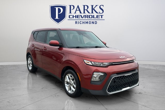 2022 Kia Soul LX FWD photo
