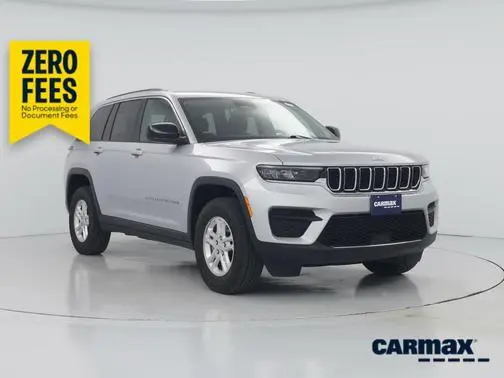 2023 Jeep Grand Cherokee Laredo RWD photo