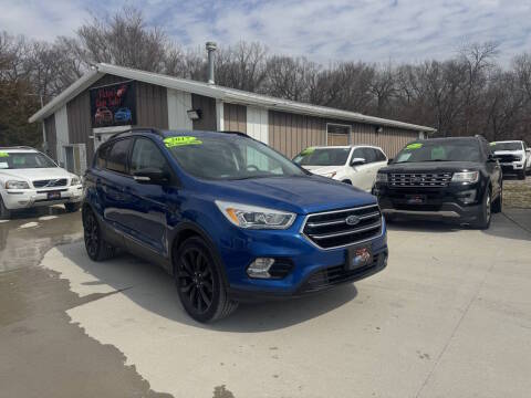 2017 Ford Escape Titanium 4WD photo