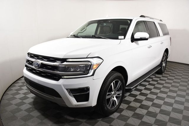 2023 Ford Expedition Max Limited 4WD photo