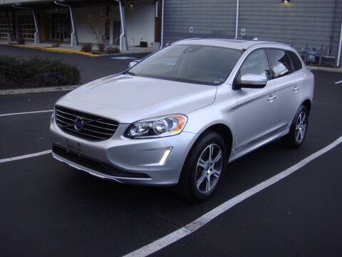 2015 Volvo XC60 T6 AWD photo