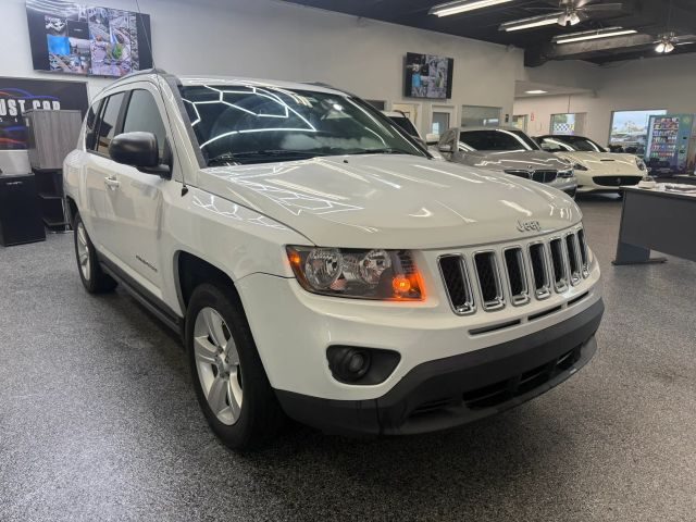 2017 Jeep Compass Sport FWD photo