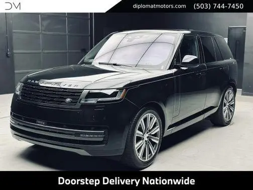 2023 Land Rover Range Rover SE AWD photo
