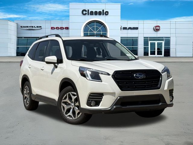 2023 Subaru Forester Premium AWD photo