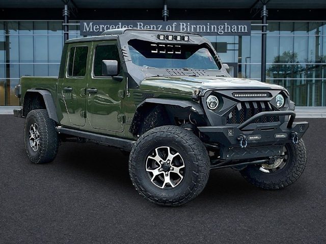 2022 Jeep Gladiator Overland 4WD photo
