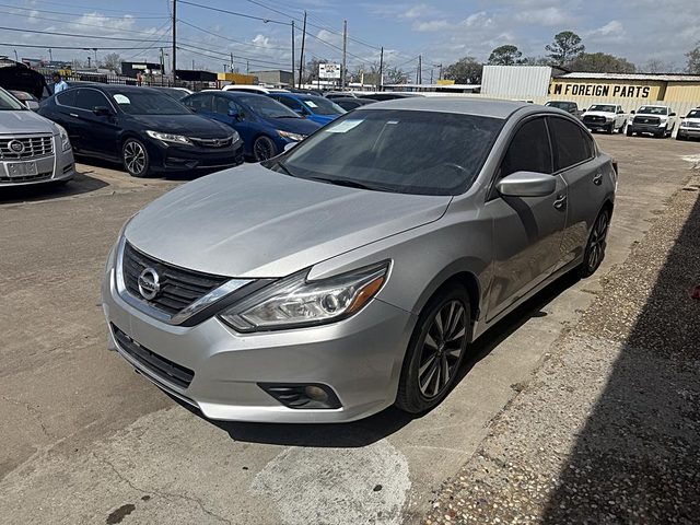 2017 Nissan Altima 2.5 SV FWD photo
