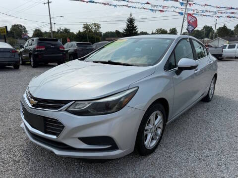 2017 Chevrolet Cruze LT FWD photo