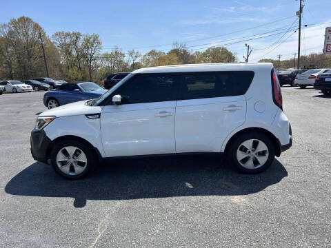 2015 Kia Soul Base FWD photo