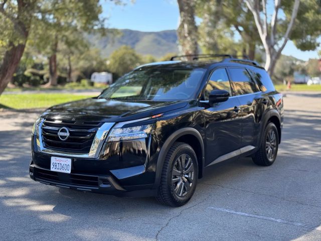 2022 Nissan Pathfinder SV FWD photo