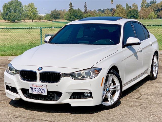 2015 BMW 3 Series 328i RWD photo