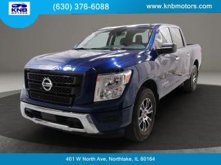 2021 Nissan Titan SV 4WD photo