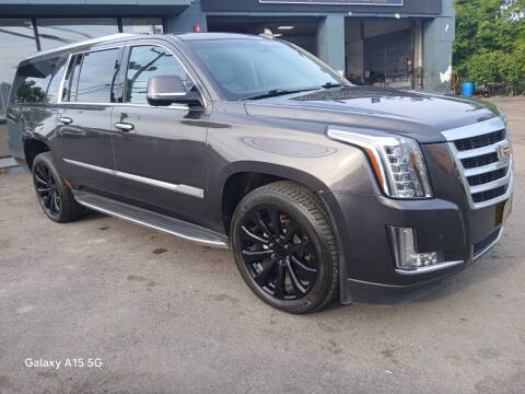 2015 Cadillac Escalade ESV Luxury 4WD photo