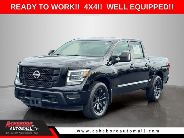2023 Nissan Titan SV 4WD photo