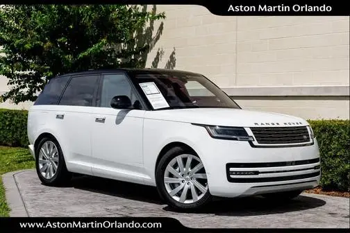 2023 Land Rover Range Rover SE AWD photo