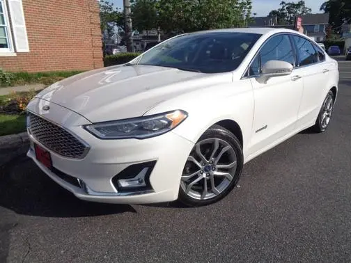 2019 Ford Fusion Titanium FWD photo