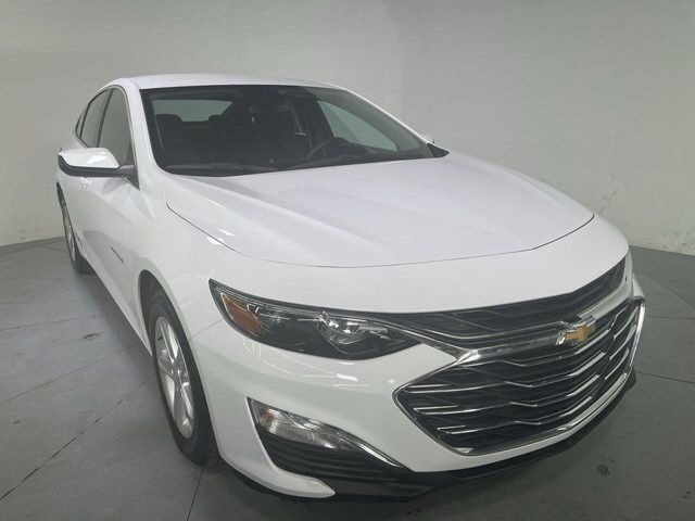 2023 Chevrolet Malibu LS FWD photo