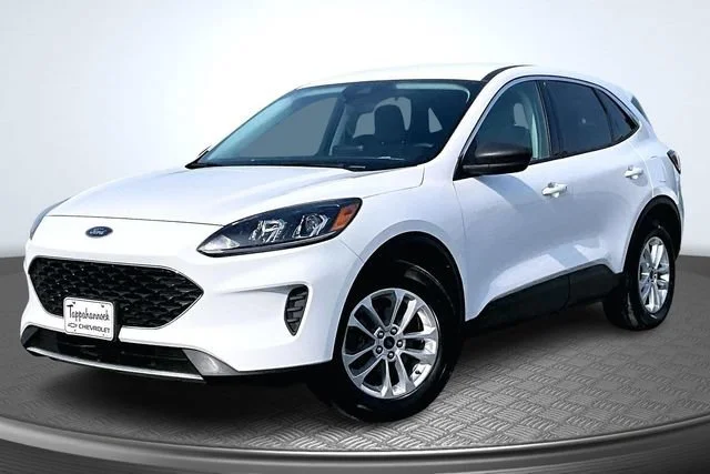 2022 Ford Escape SE FWD photo