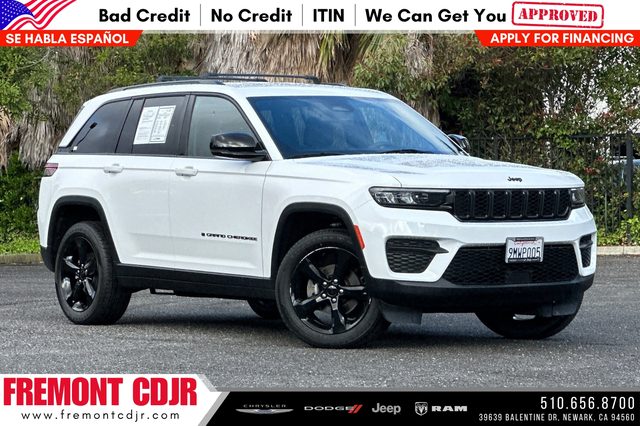 2023 Jeep Grand Cherokee Altitude 4WD photo