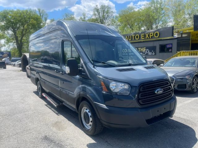 2019 Ford Transit Van RWD photo