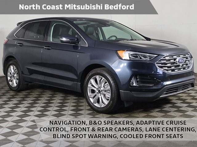 2023 Ford Edge Titanium AWD photo