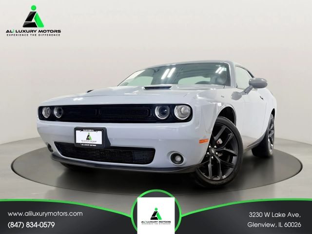 2021 Dodge Challenger SXT RWD photo