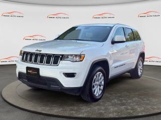 2022 Jeep Grand Cherokee Laredo E 4WD photo