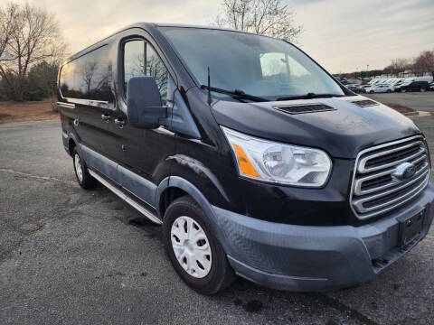 2018 Ford Transit Van RWD photo