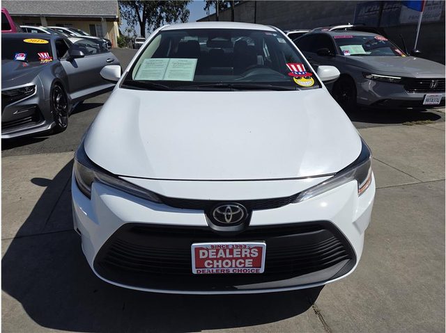 2023 Toyota Corolla LE FWD photo