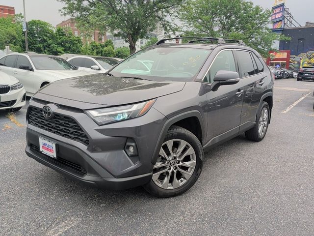 2022 Toyota RAV4 XLE Premium AWD photo