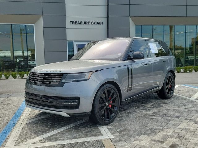 2023 Land Rover Range Rover SE AWD photo