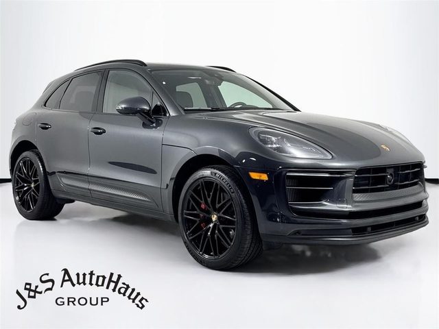 2023 Porsche Macan S AWD photo