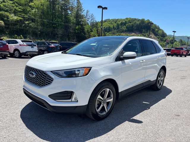 2023 Ford Edge SEL AWD photo
