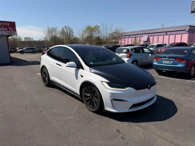2022 Tesla Model X Plaid AWD photo