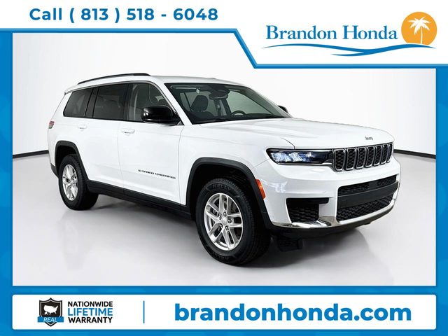 2023 Jeep Grand Cherokee L Laredo 4WD photo
