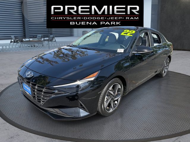 2022 Hyundai Elantra Limited FWD photo