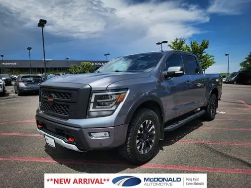 2021 Nissan Titan PRO-4X 4WD photo