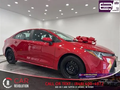 2021 Toyota Corolla LE FWD photo
