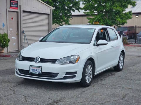 2015 Volkswagen Golf TSI S FWD photo