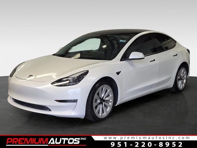 2022 Tesla Model 3  RWD photo