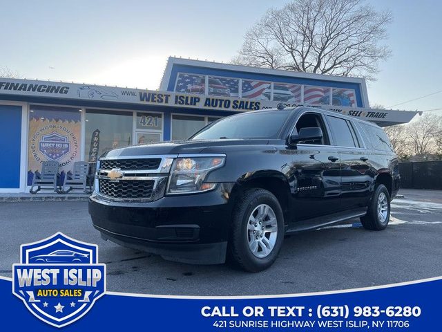 2018 Chevrolet Suburban LT 4WD photo