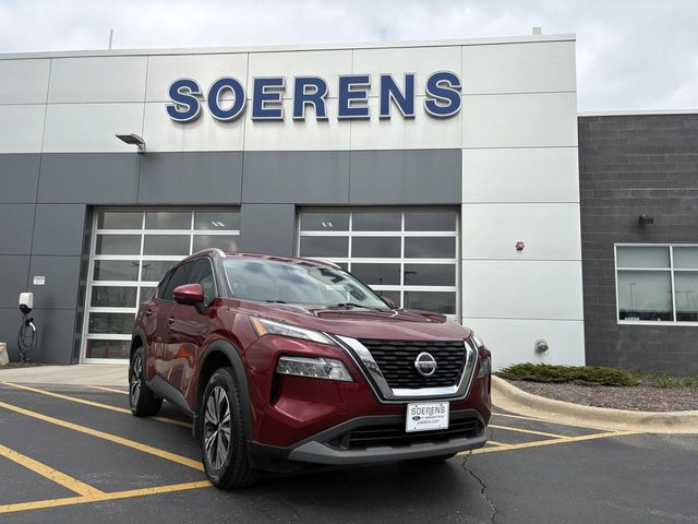 2021 Nissan Rogue SV AWD photo