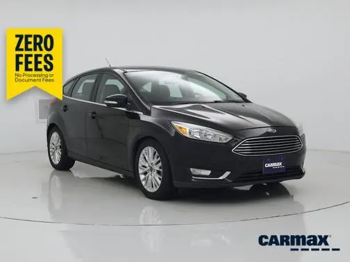 2015 Ford Focus Titanium FWD photo