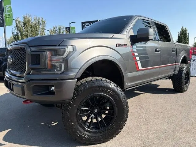2019 Ford F-150 LARIAT 4WD photo