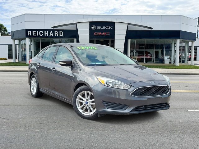 2016 Ford Focus SE FWD photo