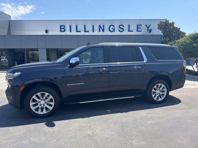 2023 Chevrolet Suburban Premier RWD photo