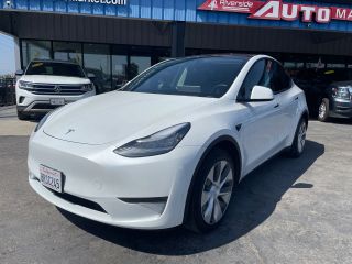 2020 Tesla Model Y Long Range AWD photo