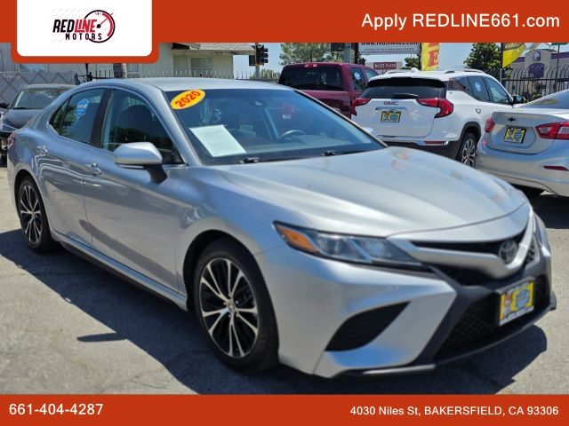 2020 Toyota Camry SE AWD photo